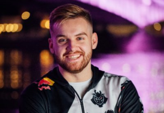 Joker锐评Scout：要么自己还清要么不打了 Doinb真去了高低得去EDG门口磕头